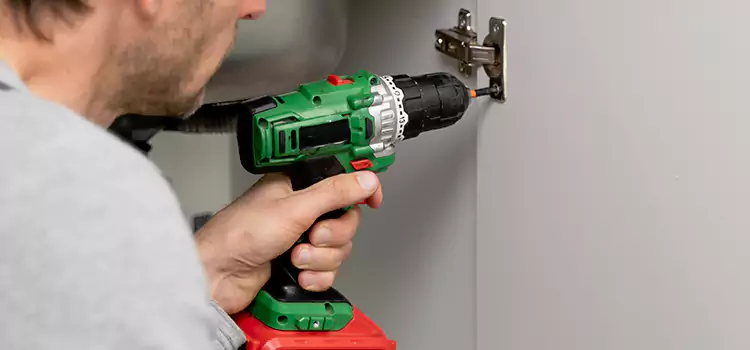 Commercial Door Hinge Repair Battle Ground