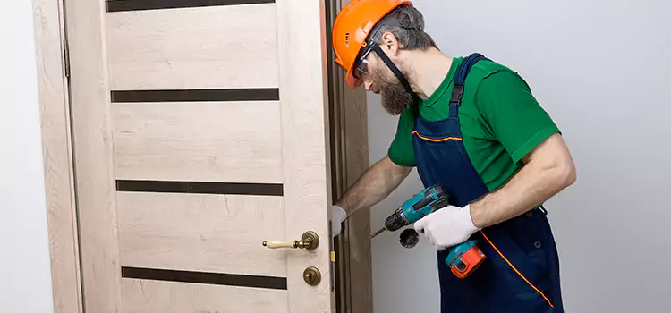 Replace Internal Door Handle with Lock Battle Ground